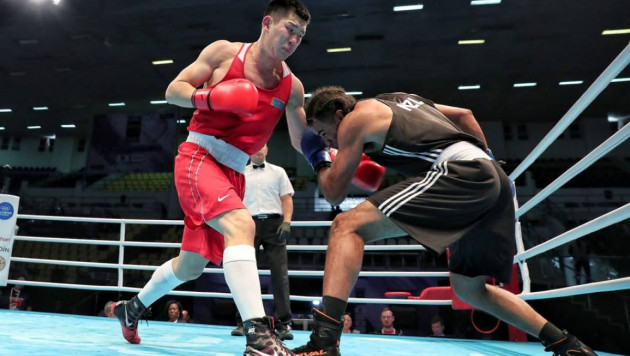 Чемпион мира по боксу из Казахстана вышел в полуфинал отбора и завоевал лицензию на Олимпиаду-2020