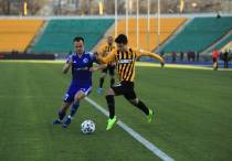 Гулжигит Алыкулов (справа). Фото: ФК "Кайрат"©