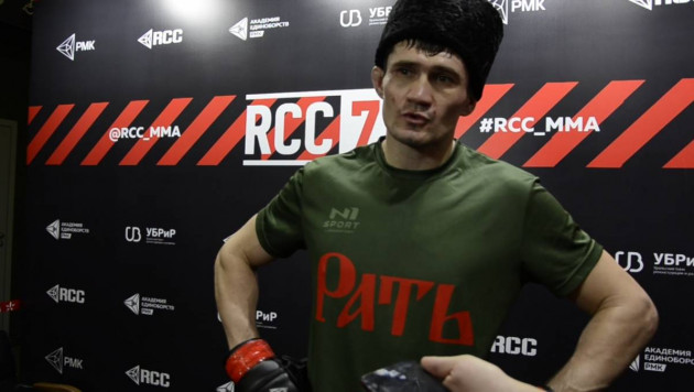 Казахстанский боец предпочел UFC контракт с российским промоушном