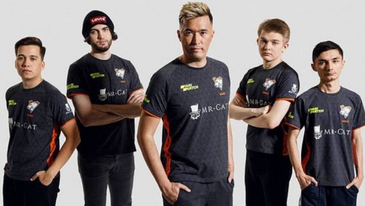 Казахстанская команда Virtus.pro одержала волевую победу над фаворитом турнира по CS:GO