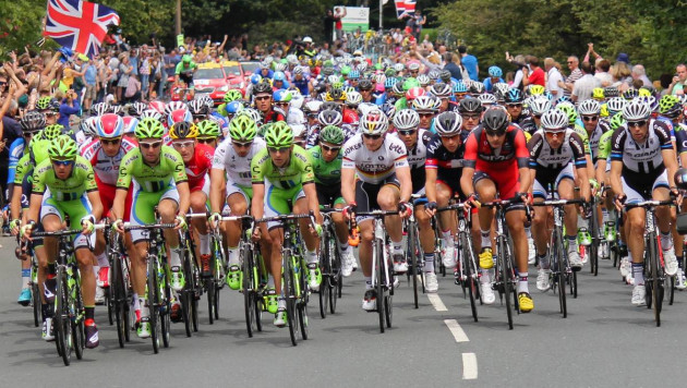 Велогонка "Тур де Франс" будет перенесена из-за коронавируса