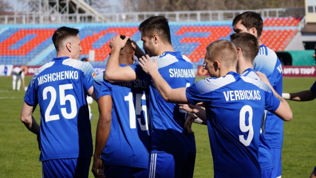 Футболисты "Тараза" помогут нуждающимся гражданам Казахстана