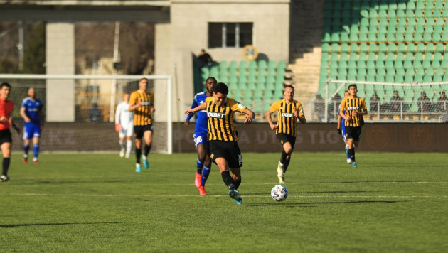 "Кайрат" отказался играть на Центральном стадионе Алматы
