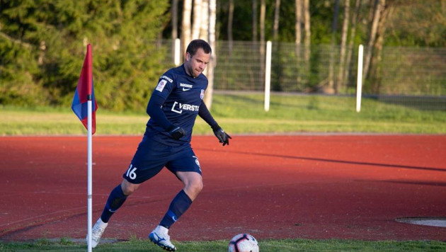 Экс-футболист трех казахстанских клубов сыграл второй матч после рестарта европейского чемпионата