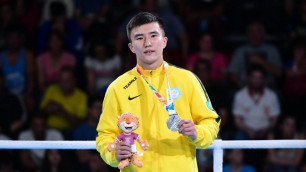 Финалист юношеской Олимпиады из Казахстана официально перешел в профессиональный бокс