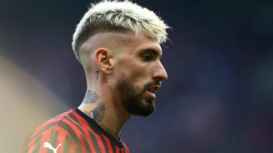 Футболист "Милана" стал жертвой вооруженного ограбления