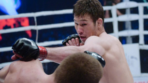 "Не могу сильно бить". Казахстанский боец Рахмонов рассказал о причинах срыва дебюта в UFC
