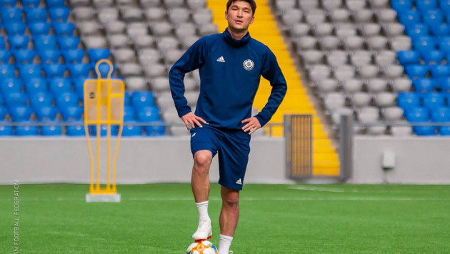 Футболиста сборной Казахстана убедили не менять клуб перед стартом Лиги Европы