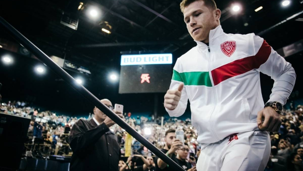 Golden Boy озвучила планы "Канело" по боям за пределами США и по соперникам