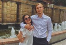 Никита Клещенко с супругой. Фото: instagram.com/barys_official
