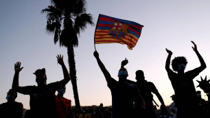 Фанаты "Барселоны" устроили акцию протеста из-за ухода Месси