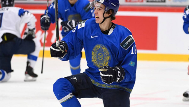 Игравший в КХЛ клуб выкупил права на хоккеиста молодежной сборной Казахстана