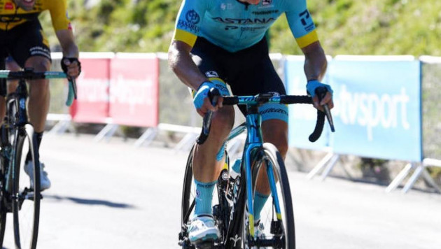 Капитан "Астаны" поднялся на девятое место в общем зачете "Тур де Франс"