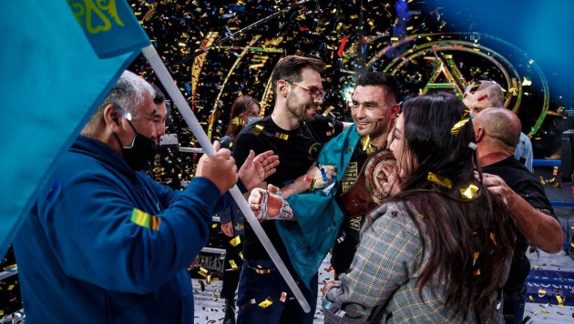 Казахстанский спарринг-партнер "Канело" анонсировал бой за звание чемпиона мира