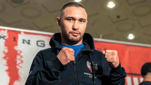 Бой уроженца Казахстана против узбекского боксера за титул чемпиона мира перенесут. Названа причина