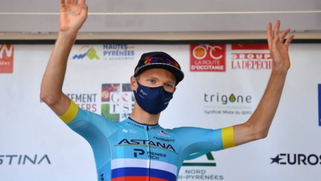 "Астана" потеряла еще одного гонщика на "Джиро д’Италия"