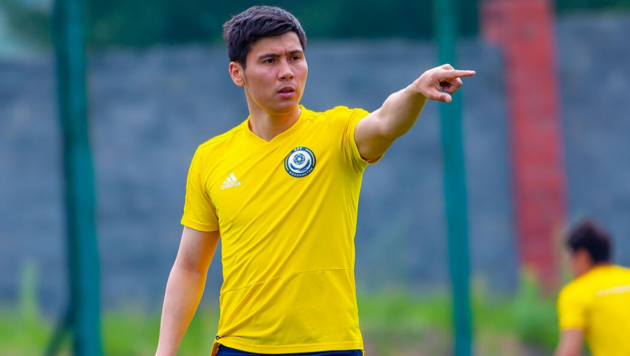 Капитан сборной Казахстана по футболу Исламхан получил травму перед играми в Лиге наций
