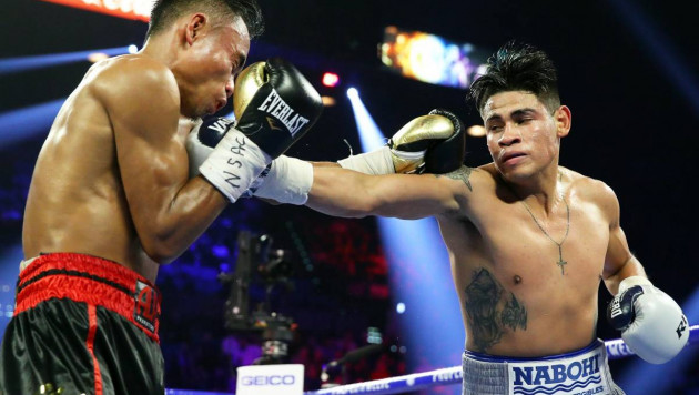 Мексиканский боксер победил американца в главном поединке вечера с участием Алимханулы