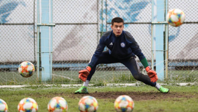 Казахстанская "молодежка" лишилась капитана перед матчем с Испанией в отборе на Евро-2021