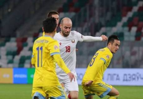 Сборная Казахстана снова проиграла Беларуси и лишилась лидерства в группе Лиги наций