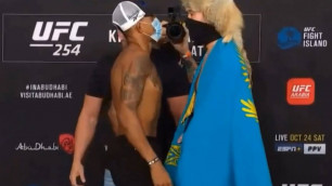 Face-to-face. Видео дуэли взглядов Шавката Рахмонова и Алекса Оливейры перед турниром UFC 254