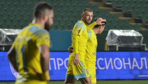 "Астана" потеряла очки в матче с "Таразом" и осталась на третьем месте КПЛ