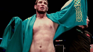 Казахстанец жестко нокаутировал экс-бойца UFC на турнире АСА 115 в Москве