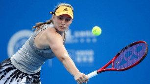 Елена Рыбакина выиграла третий матч в Абу-Даби и нарвалась на соперницу из топ-10 мирового рейтинга