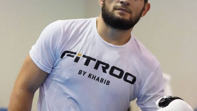 "Должен обрадовать". Хабиб - о подготовке своего брата к дебютному бою в UFC против казахстанского файтера