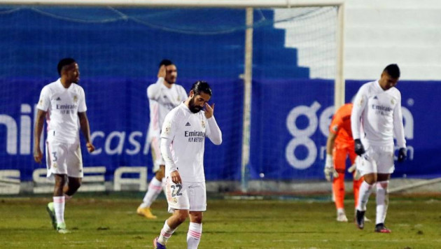 "Реал" в большинстве проиграл клубу третьего дивизиона и вылетел из Кубка Испании