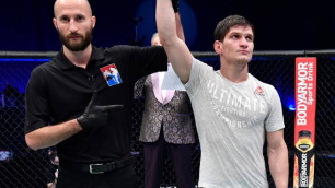 Небитый боец казахстанского менеджера выиграл очередной бой в UFC
