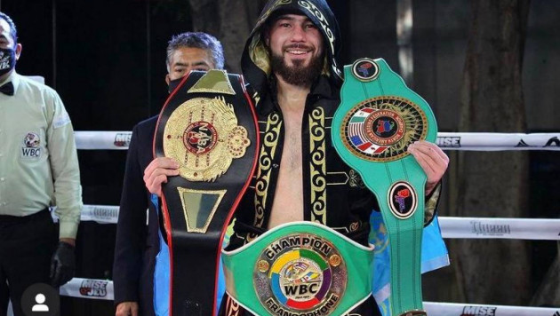 Казахстанский нокаутер Садриддин Ахмедов одержал победу в бою за три титула