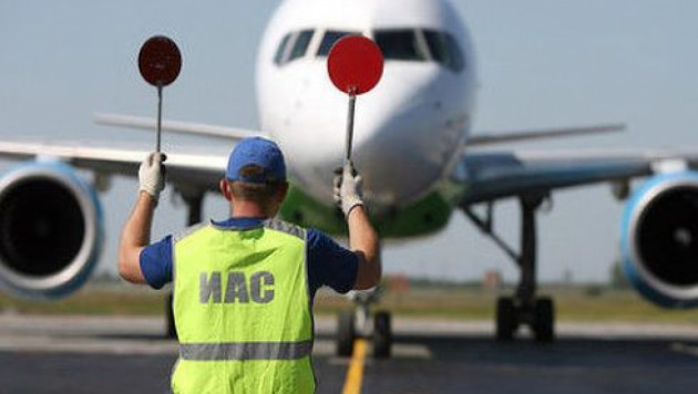 В московских аэропортах закончилось топливо