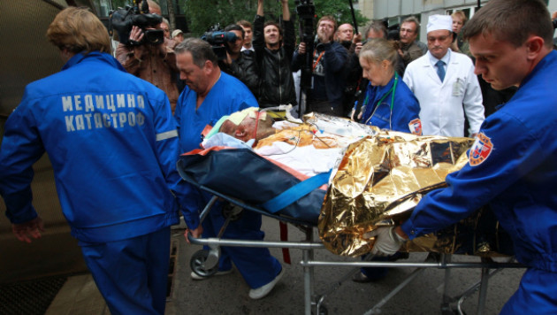 Выжившему в катастрофе Як-42  хоккеисту Галимову пересадят трахею