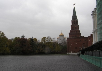 Вид на Боровицкую башню Кремля. Фото с архива vesti.kz