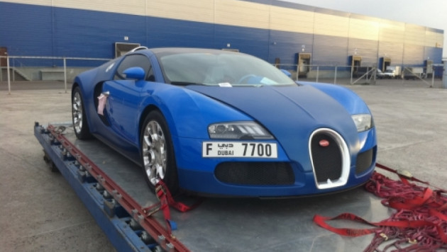 В Алматы прибыл Bugatti Veyron за 1,4 миллиона долларов 
