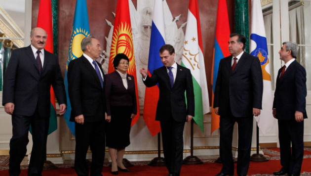 ЕврАзЭС решил присоединить Кыргызстан к Таможенному союзу 