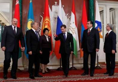 Главы государств Евразийского экономического сообщества. Фото РИА Новости