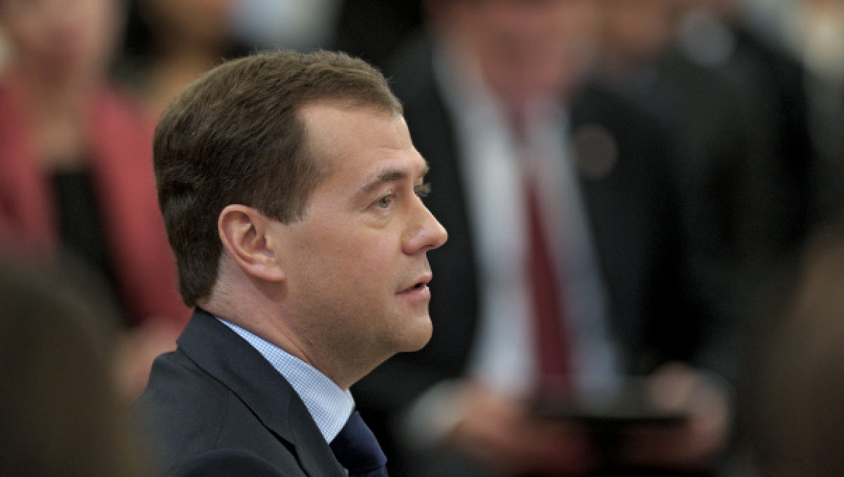 Медведев проведет мастер-класс по Twitter