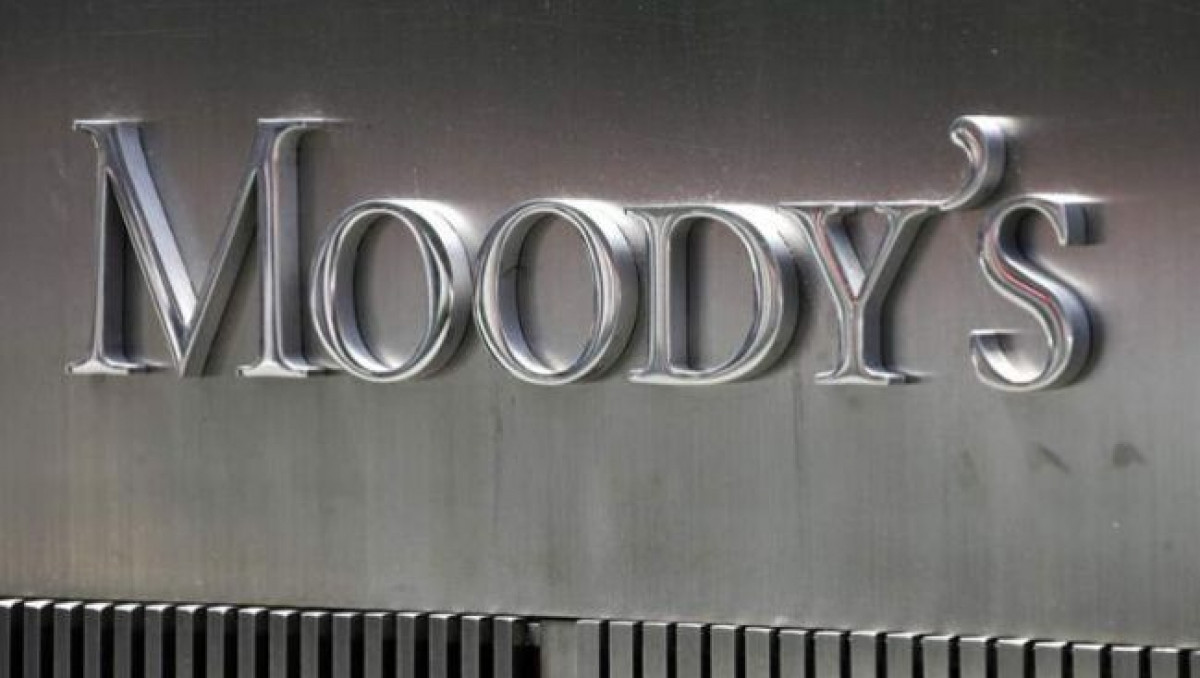 Moody's снизило прогноз по банковской системе РФ до "негативного"