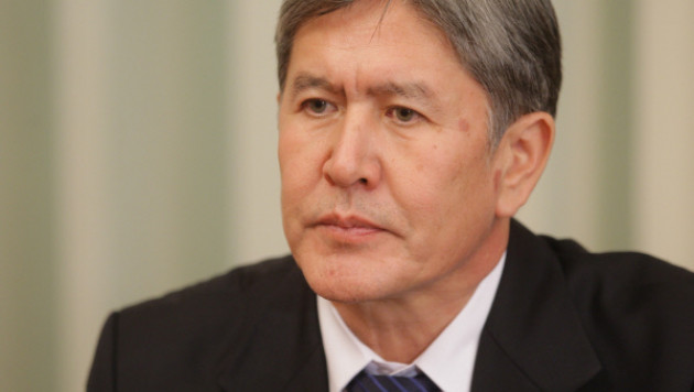 Атамбаев выведет "Манас" из Кыргызстана