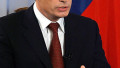 Владимир Путин в костюме Brioni. Фото ©lifeinitaly.com
