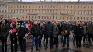 Сотни петербуржцев в день "шести единиц" пытались разогнать тучи силой мысли