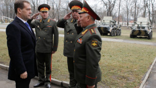Медведев высказался за амнистию для военных
