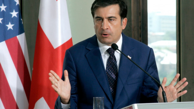 Загнанный в угол Саакашвили начнет новую войну с Россией
