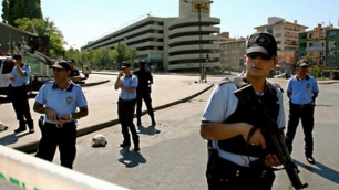 Сотрудники турецкой полиции. Фото с сайта newsland.ru
