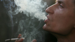 В Казахстане нашли вызывающий склонность к суициду препарат от курения