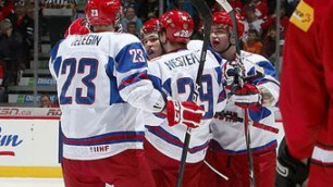 Российская "молодежка" по хоккею начала с победы защиту титула на чемпионате мира