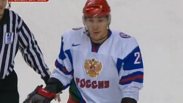 Российская молодежка осталась без защитника на финал ЧМ по хоккею
