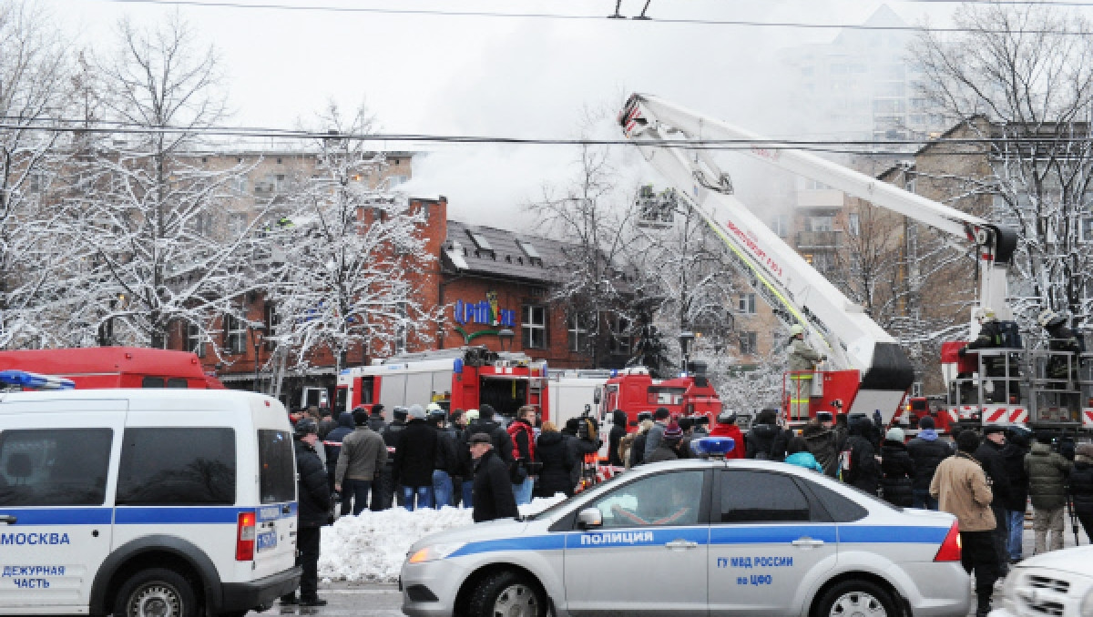 Число жертв взрыва в московском ресторане выросло до трех